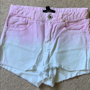 Pink to white ombre high waisted denim short